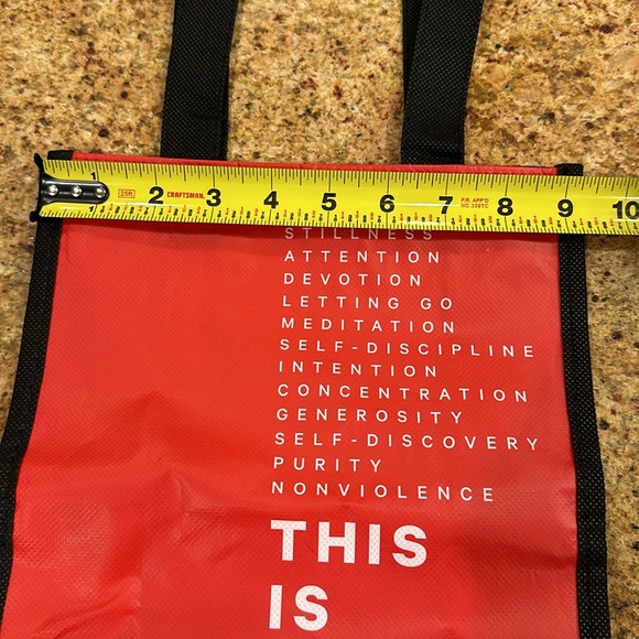 NEW LULULEMON REUSABLE THIS IS YOGA TOTE BAG WITH BLACK HANDLES AND SNAP CLOSURE - Picture 8 of 10